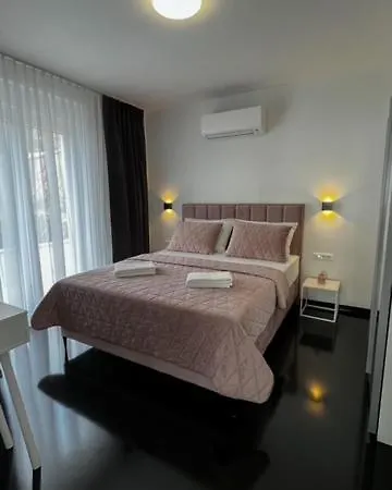 11 Apartment Makarska